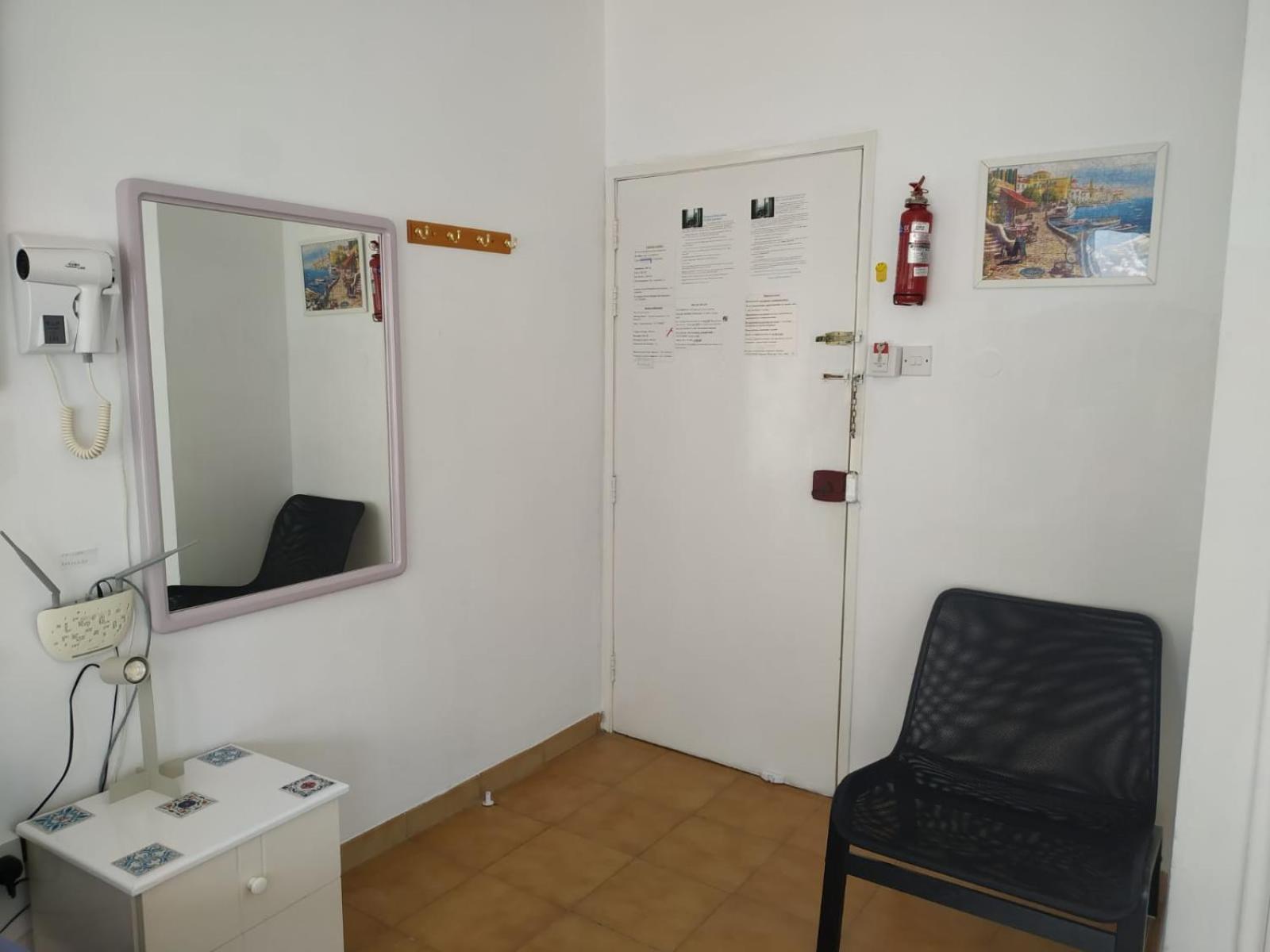 Mikis'S Seagate Studio Aprt. لارنكا المظهر الخارجي الصورة